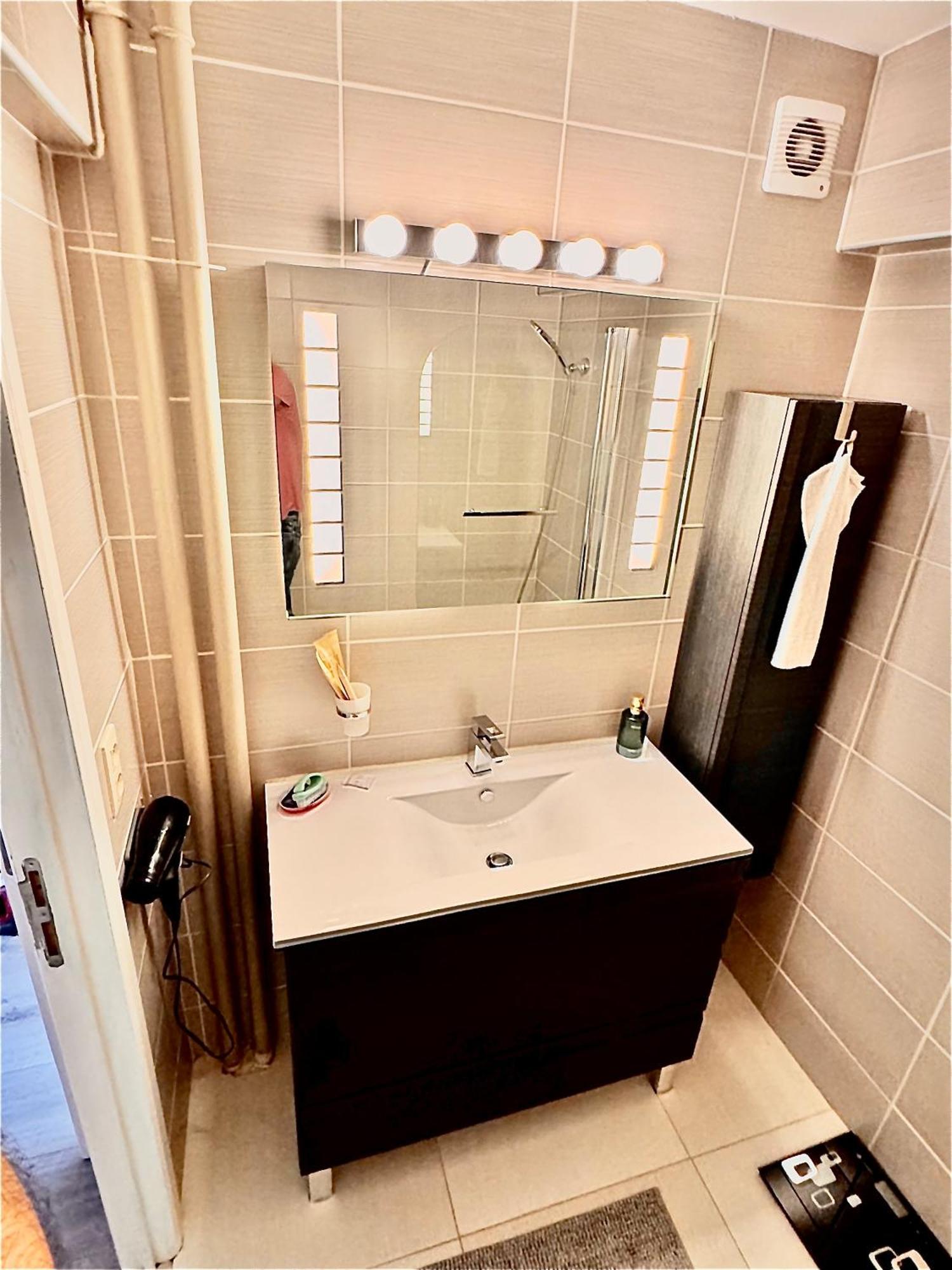 Hearth Of Brussels Gateway Apartment Екстериор снимка