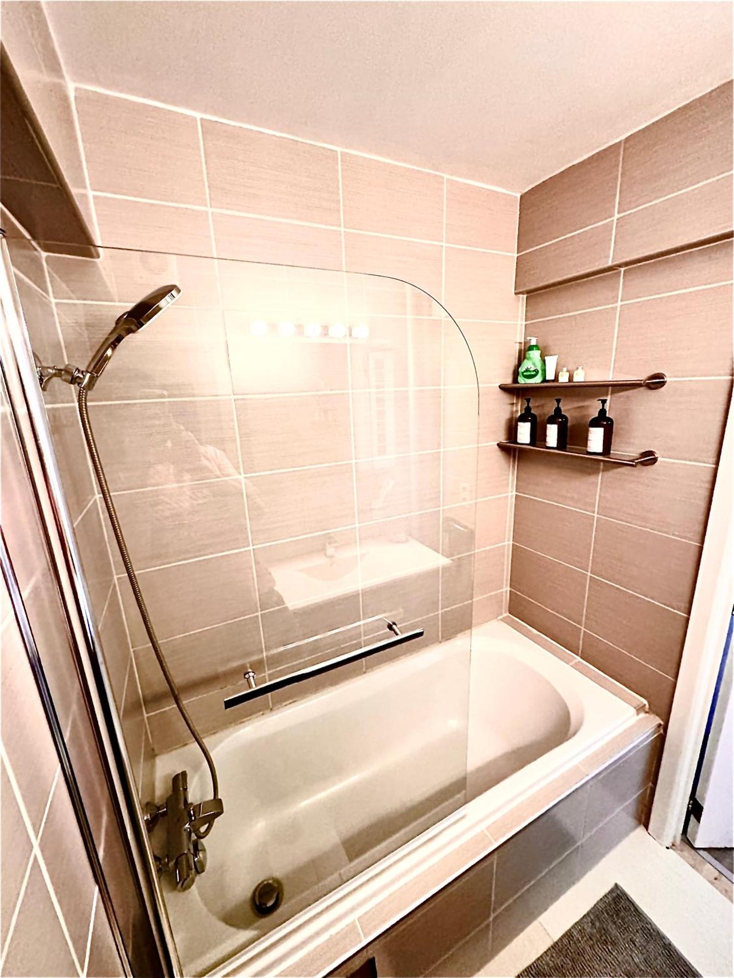 Hearth Of Brussels Gateway Apartment Екстериор снимка